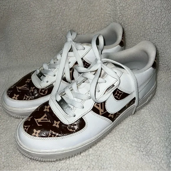 Nike Airforce Ones x Louis Vuitton size Eur 39, 6.5Y - Picture 3 of 11